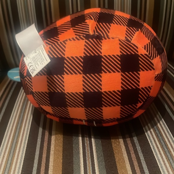 Squishmallows 8” Omar NWT Harvest Squad Omar the bear - Picture 6 of 6